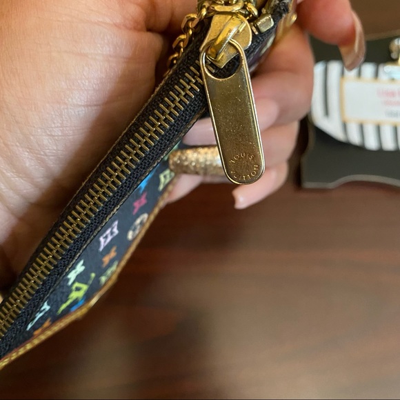 ♥️SOLD♥️ LIMITED EDITION Murakami Multicolor Key - Picture 8 of 10